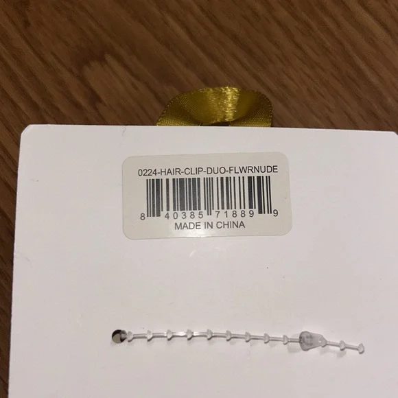 Duo Hair Clip, Flower Nude - Picture 4 of 4